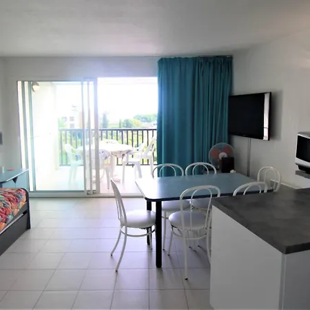 Gasrian - Meuble De Tourisme Classe 3 Etoiles, Avec Acces Et Piscine Gassin